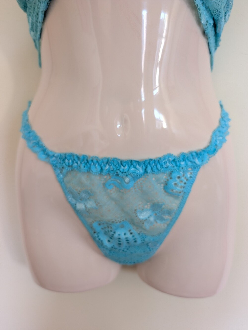 La Perla Y2k Seashell Lace Set - Picture 6 of 13